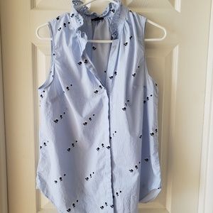 Ann Taylor sleeveless button up